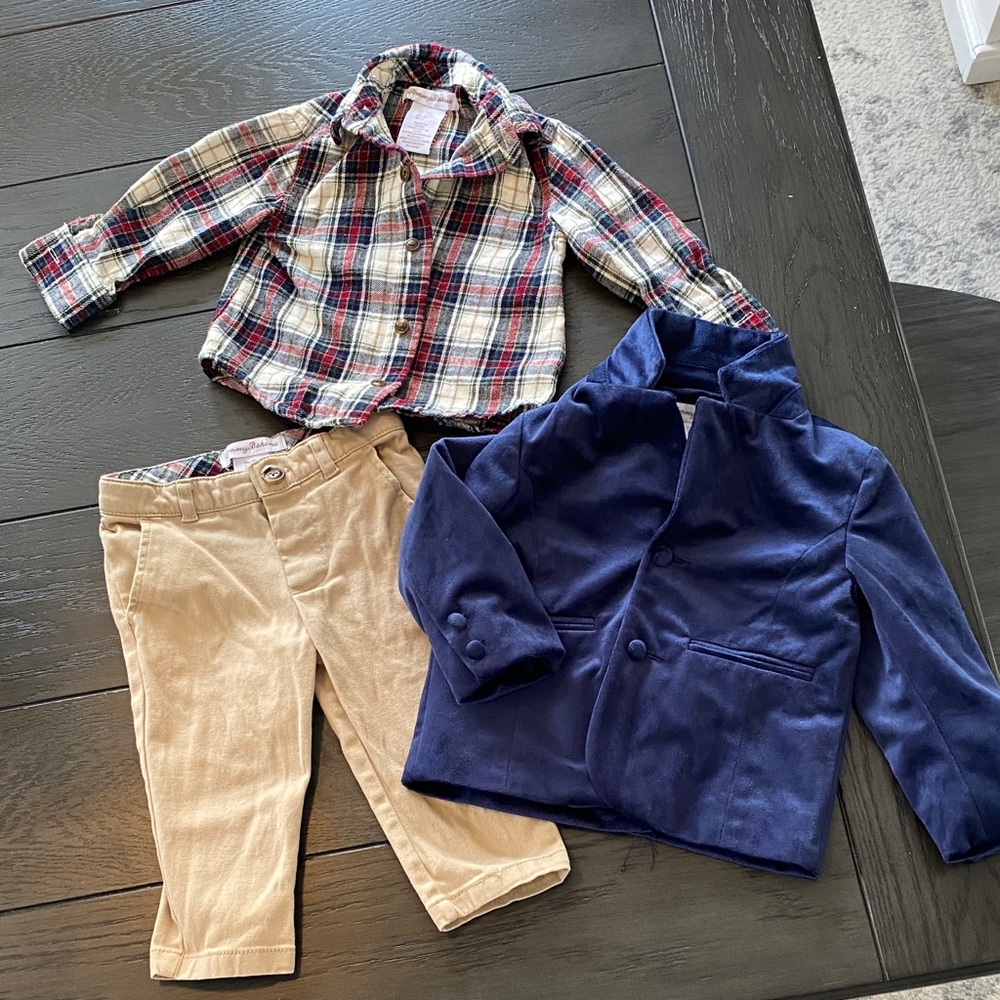 Tommy Bahama Navy Velvet Blazer, Plaid Button Shirt & Tan Corduroy Pants Set